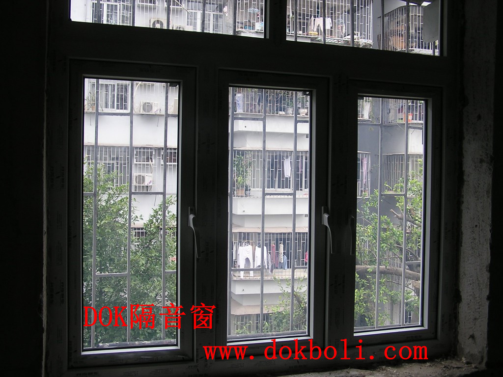 知名隔音窗--深圳家庭隔音窗品牌隔音窗  深圳半岛花园（隔音窗型号HG015）