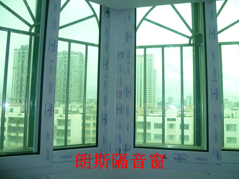 家庭隔音窗--广州最好隔音窗  广州洪福雅苑（隔音窗型号HG015）