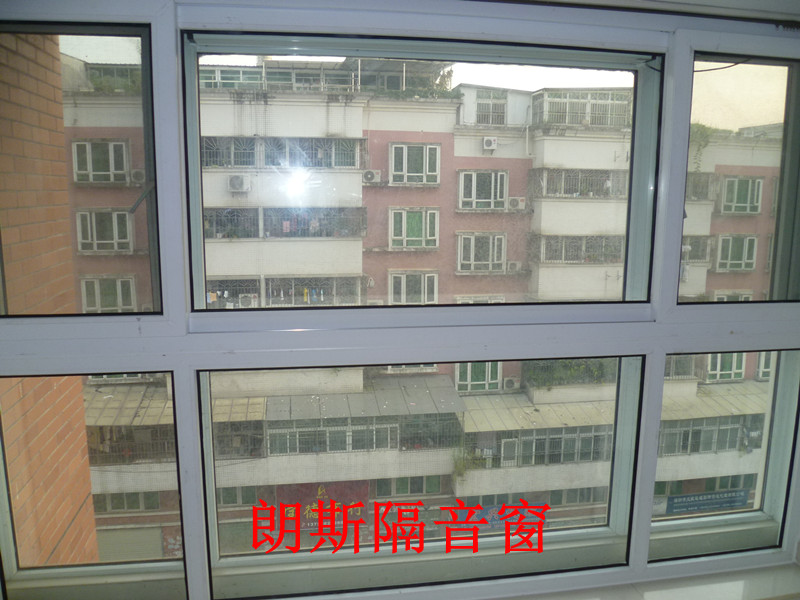 广州隔音门窗--朗斯隔音窗公司卧室隔音窗 深圳中海怡瑞（HG015）