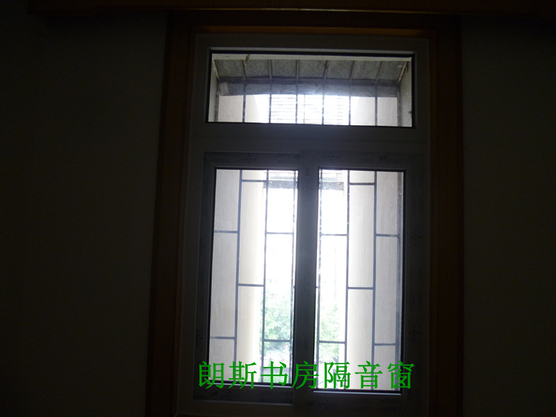 隔音玻璃--深圳隔音窗隔音门窗 深圳景丽花园（隔音窗型号HG015）